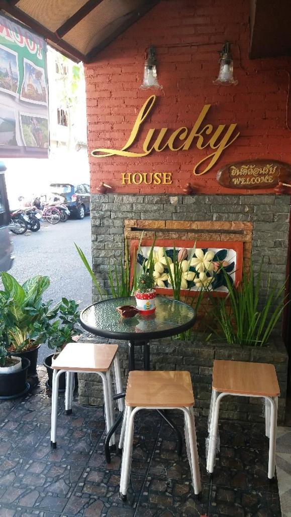 Albergue Lucky House Chiang Mai Exterior foto